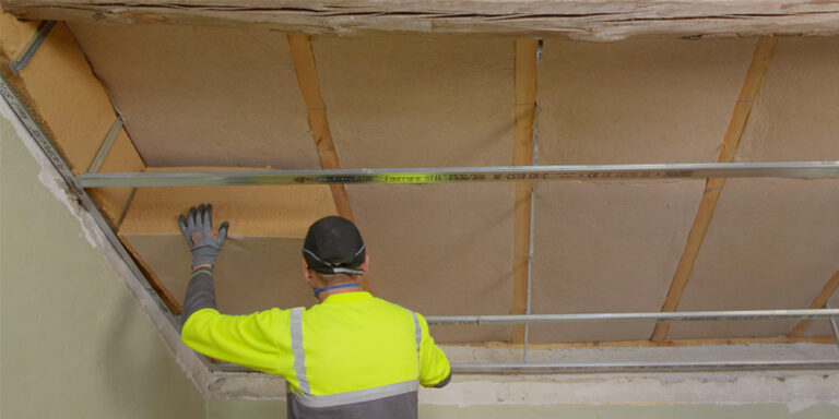 Isover – Fibre de bois Isonat Flex 40 et Isonat Flex 55
