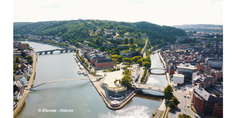 Elevate Holcim – La toiture végétalisée de La Confluence, à Namur, protégée par des membranes RubberGard EPDM flexibles et durables
