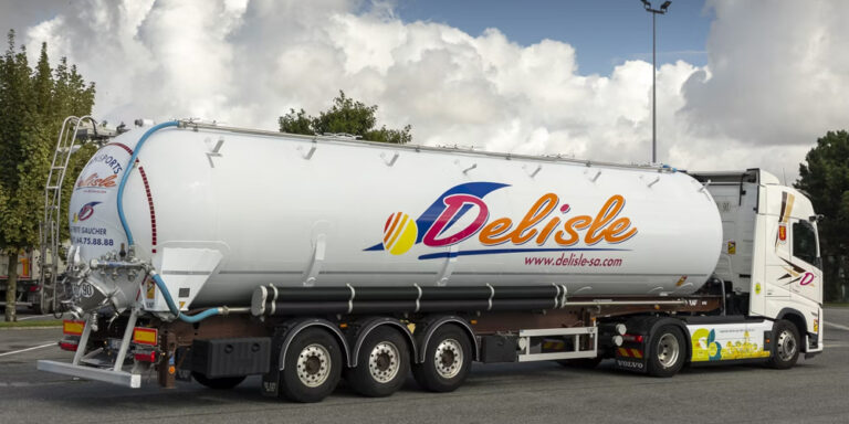 Le groupe Delisle renforce sa flotte avec Volvo Trucks : 38 Volvo AERO livrés en 2025